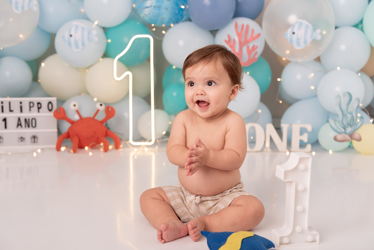 ensaio-smash-the-cake-fundo-do-mar-menino-primeiro-ano-brooklin-itaim-jardins-morumbi-ibirapuera-campo-belo-santo-amaro-osasco-ipiranga-vila-mariana-bela-vista-fashion-classico-estudio-thais-castro