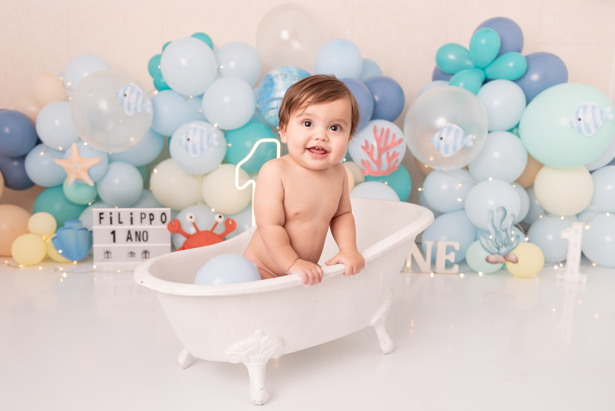 ensaio-smash-the-cake-fundo-do-mar-menino-primeiro-ano-brooklin-itaim-jardins-morumbi-ibirapuera-campo-belo-santo-amaro-osasco-ipiranga-vila-mariana-bela-vista-fashion-classico-estudio-thais-castro