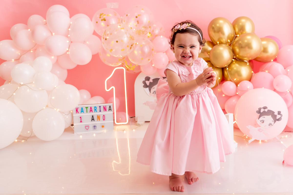 ensaio-smash-the-cake-aniversario-bailarina-princesa-primeiro-ano-produção-clean-familia-gravida-moema-itaim-brooklin-campo-belo-ibirapuera-ipiranga-estudio-thais-castro