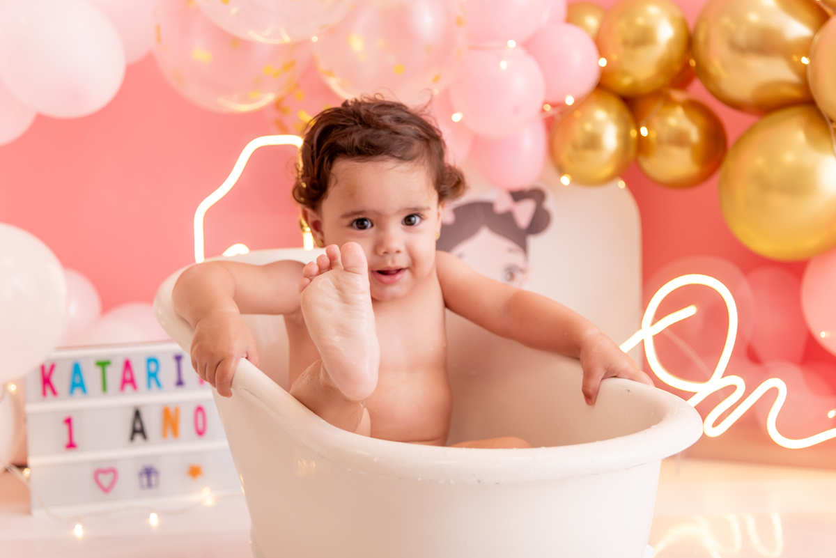 ensaio-smash-the-cake-aniversario-bailarina-princesa-primeiro-ano-produção-clean-familia-gravida-moema-itaim-brooklin-campo-belo-ibirapuera-ipiranga-estudio-thais-castro