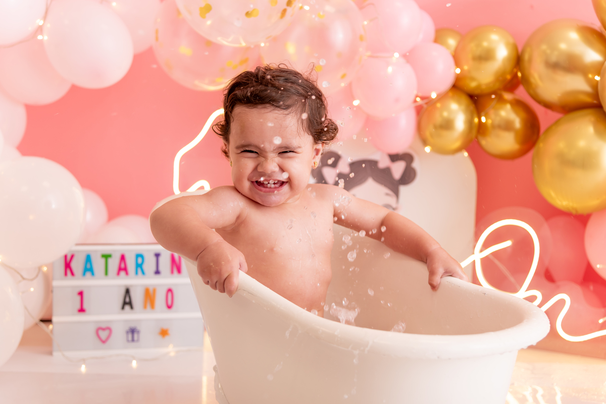 ensaio-smash-the-cake-aniversario-bailarina-princesa-primeiro-ano-produção-clean-familia-gravida-moema-itaim-brooklin-campo-belo-ibirapuera-ipiranga-estudio-thais-castro