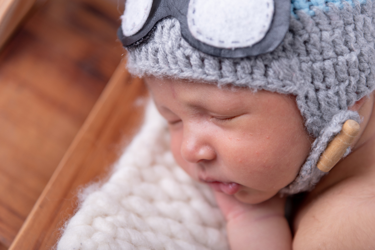 ensaio-newborn-brooklin-itaim-moema-santo-amaro-campo-belo-ibirapuera-aeroporto-estudio-thais-castro-abc-ipiranga-star-wars-menina