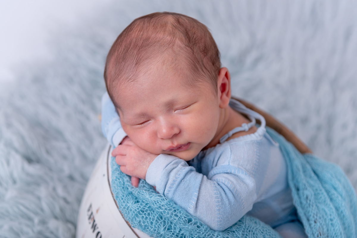 ensaio-newborn-brooklin-itaim-moema-santo-amaro-campo-belo-ibirapuera-aeroporto-estudio-thais-castro-abc-ipiranga-star-wars-menina