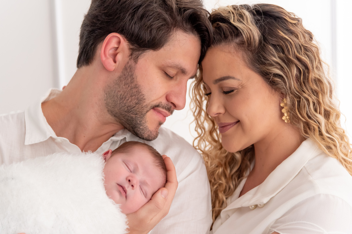 ensaio-newborn-recem-nascido-menino-neutro-familia-maternidade-estudio-thais-castro-brooklin-moema-itaim-campo-belo-ibirapuera-jardins-santo-amaro-cidade-monções-são-paulo