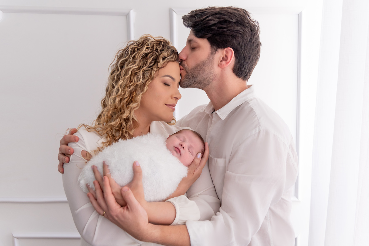 ensaio-newborn-recem-nascido-menino-neutro-familia-maternidade-estudio-thais-castro-brooklin-moema-itaim-campo-belo-ibirapuera-jardins-santo-amaro-cidade-monções-são-paulo