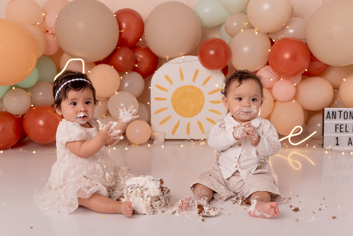 ensaio-smash-the-cake-gemeos-neutro-boho-estudio-thais-castro-brooklin-moema-ibirapuera-jardins-campo-belo-ipiranga-primeiro-ano