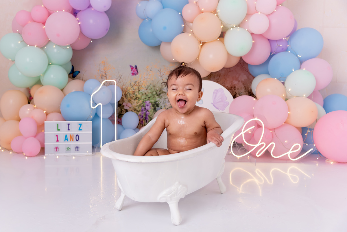 ensaio-smash-the-cake-menina-jardim-borboleta-estudio-thais-castro-brooklin-moema-ibirapuera-jardins-campo-belo-ipiranga-primeiro-ano