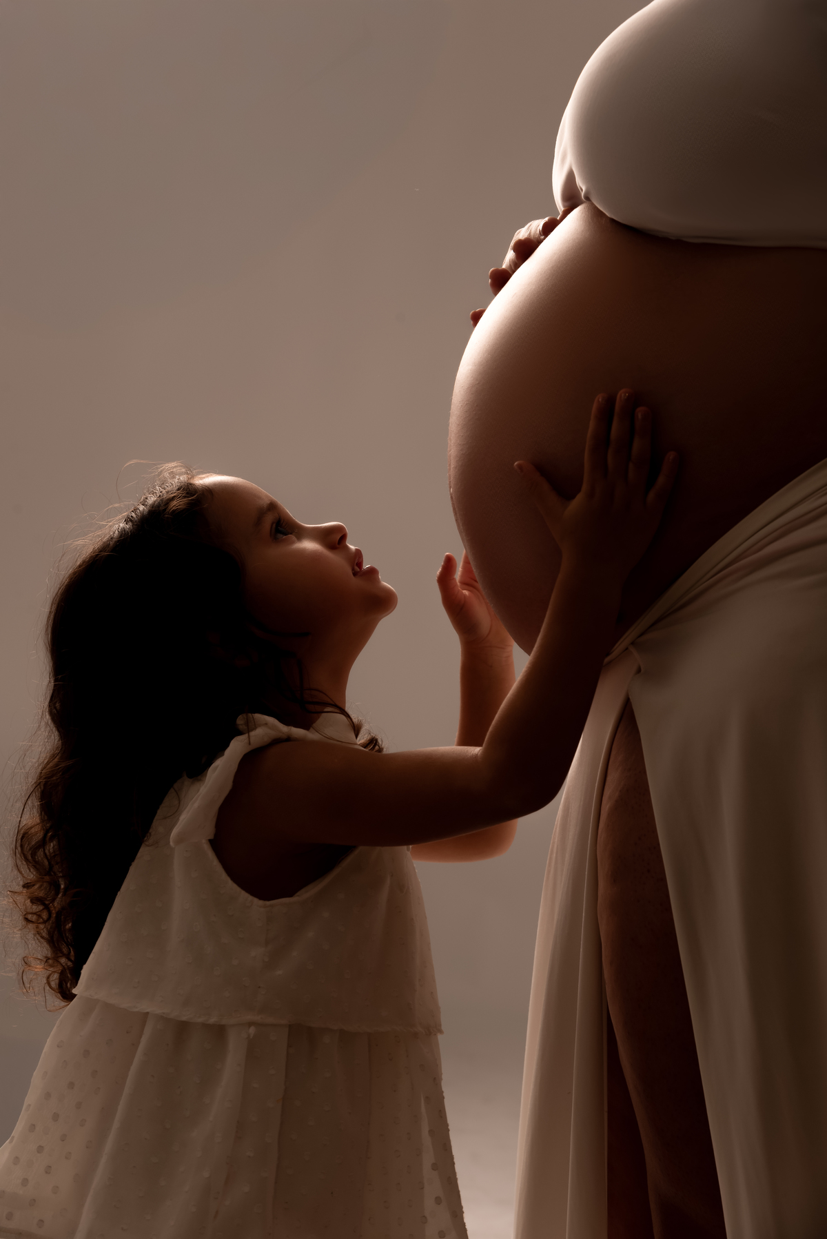 ensaio-gestante-clean-fashion-gravida-estudio-thais-castro-brooklin-moema-ibirapuera-jardins-campo-belo-ipiranga-primeiro-ano