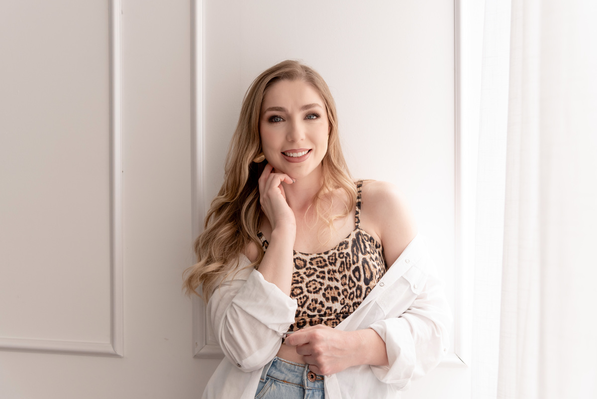 ensaio-feminino-aniversario-50-anos-clean-sensual-estudio-thais-castro-brooklin-moema-itaim-jardins-morumbi-campo-belo