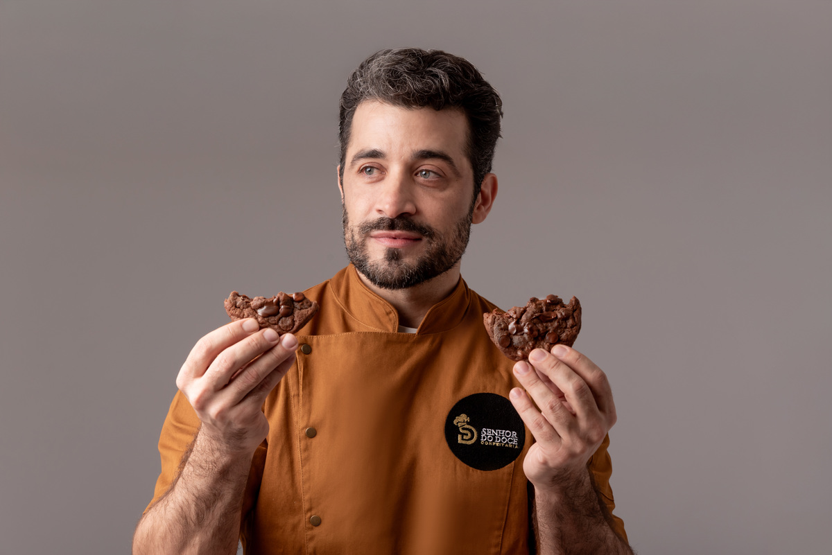 ensaio-corporativo-profissional-confeiteiro-chef-cozinha-estudio-thais-castro-brooklin-itaim-moema-santo-amaro-berrini-ibirapuera-morumbi-campo-belo-zona-sul