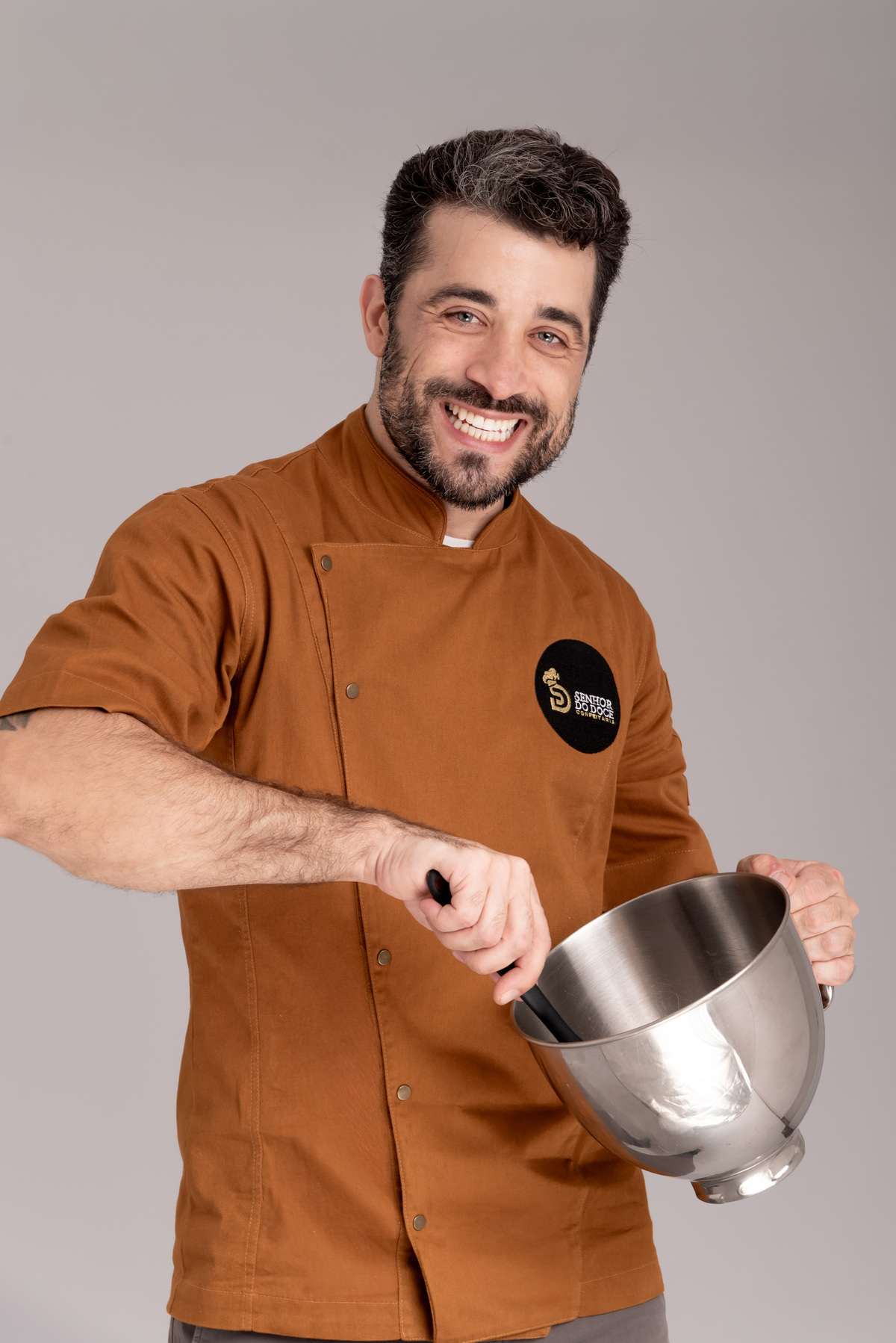 ensaio-corporativo-profissional-confeiteiro-chef-cozinha-estudio-thais-castro-brooklin-itaim-moema-santo-amaro-berrini-ibirapuera-morumbi-campo-belo-zona-sul