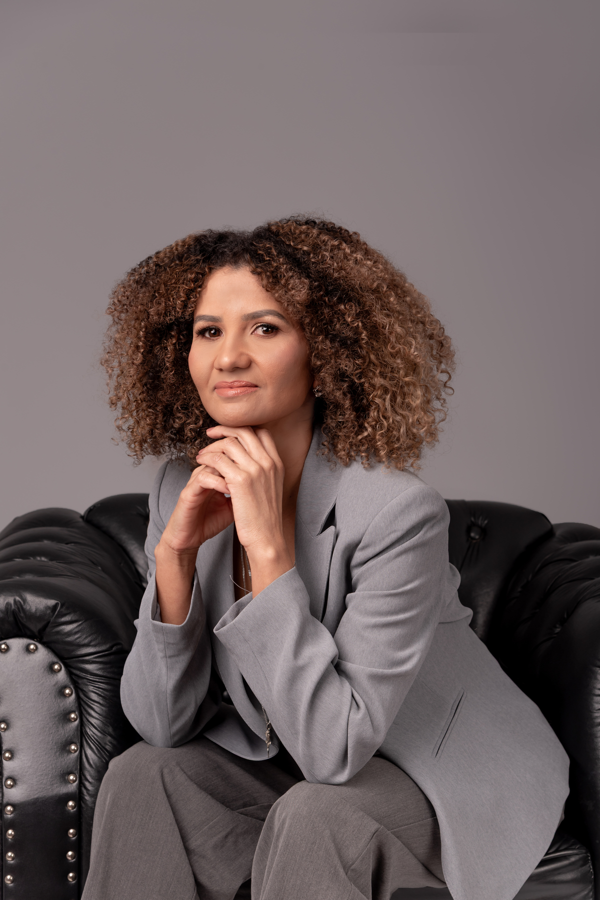 ensaio-corporativo-profissional-cabeleireira-hair-style-beleza-afro-estudio-thais-castro-brooklin-itaim-moema-santo-amaro-berrini-ibirapuera-morumbi-campo-belo-zona-sul