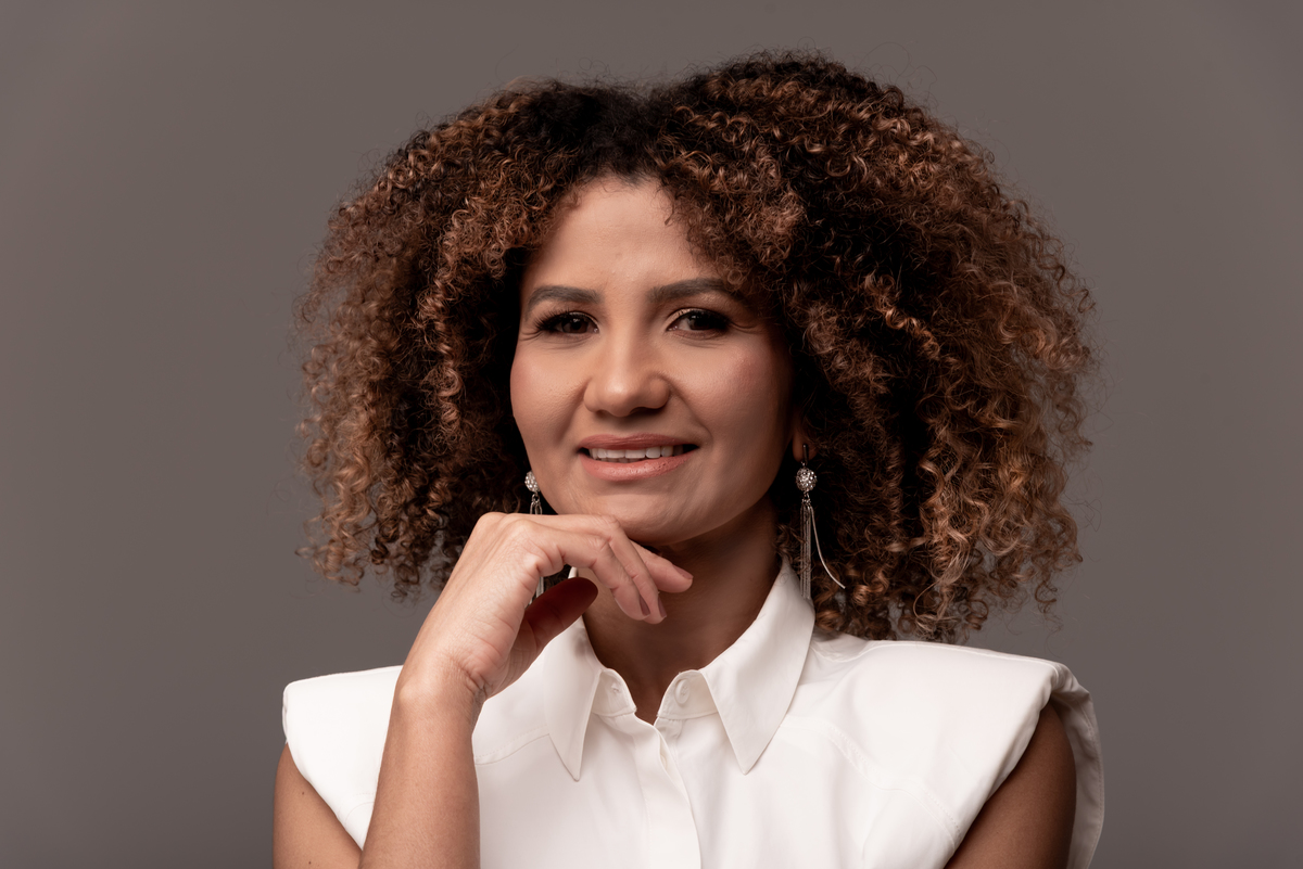 ensaio-corporativo-profissional-cabeleireira-hair-style-beleza-afro-estudio-thais-castro-brooklin-itaim-moema-santo-amaro-berrini-ibirapuera-morumbi-campo-belo-zona-sul