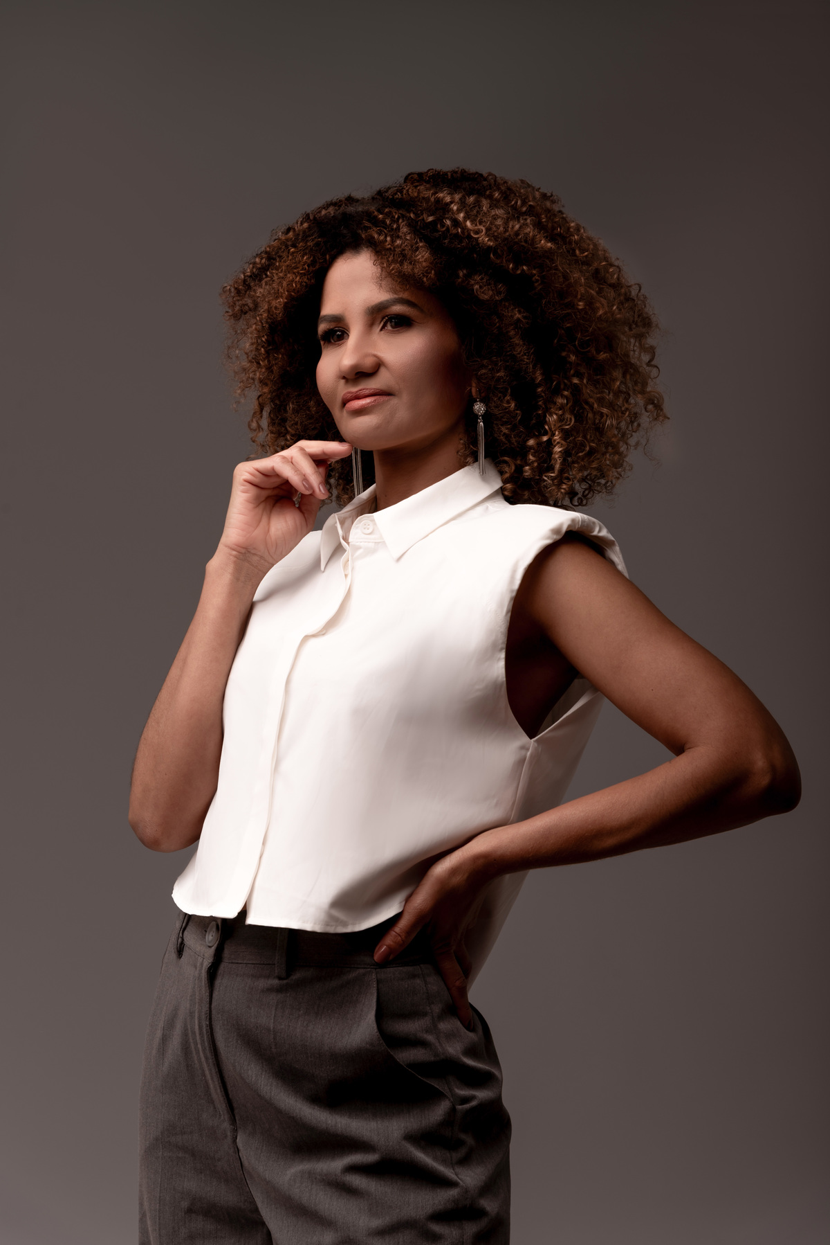 ensaio-corporativo-profissional-cabeleireira-hair-style-beleza-afro-estudio-thais-castro-brooklin-itaim-moema-santo-amaro-berrini-ibirapuera-morumbi-campo-belo-zona-sul