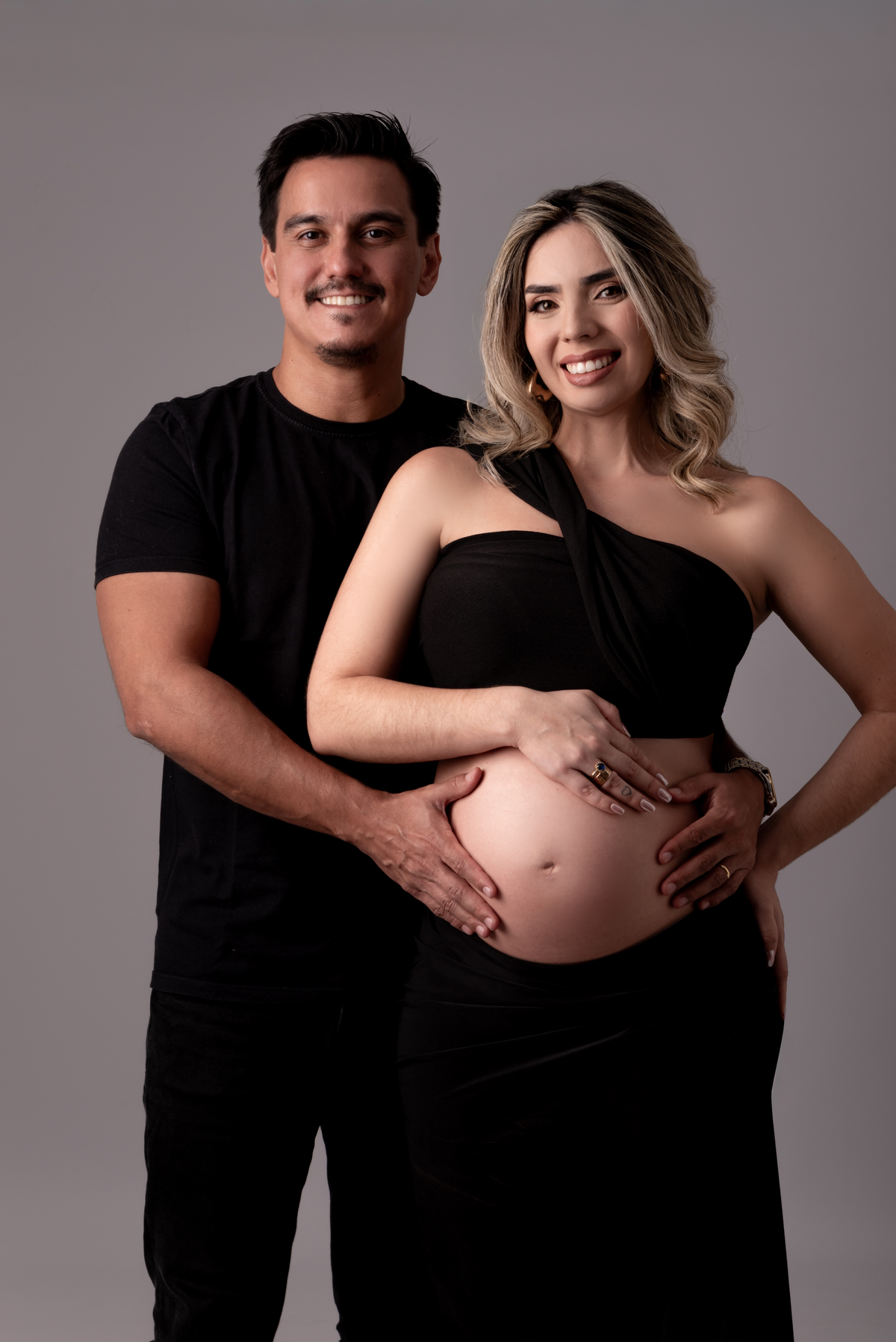 ensaio-gestante-gravida-fashion-neutro-clean-completo-estudio-thais-castro-brooklin-itaim-moema-santo-amaro-berrini-ibirapuera-morumbi-campo-belo-zona-sul