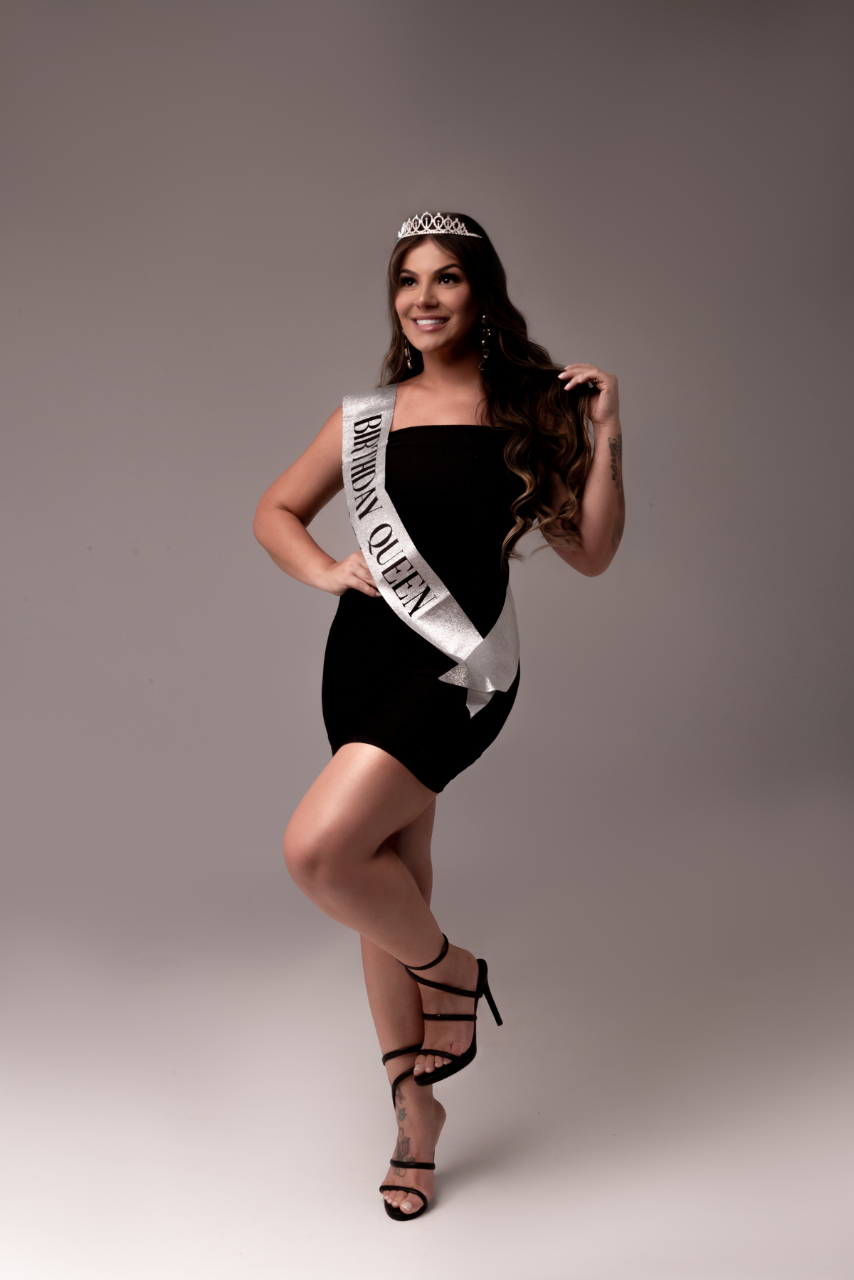 ensaio-feminino-aniversario-mulher-estudio-thais-castro-brooklin-itaim-moema-campo-belo-berrini-ibirapuera-morumbi