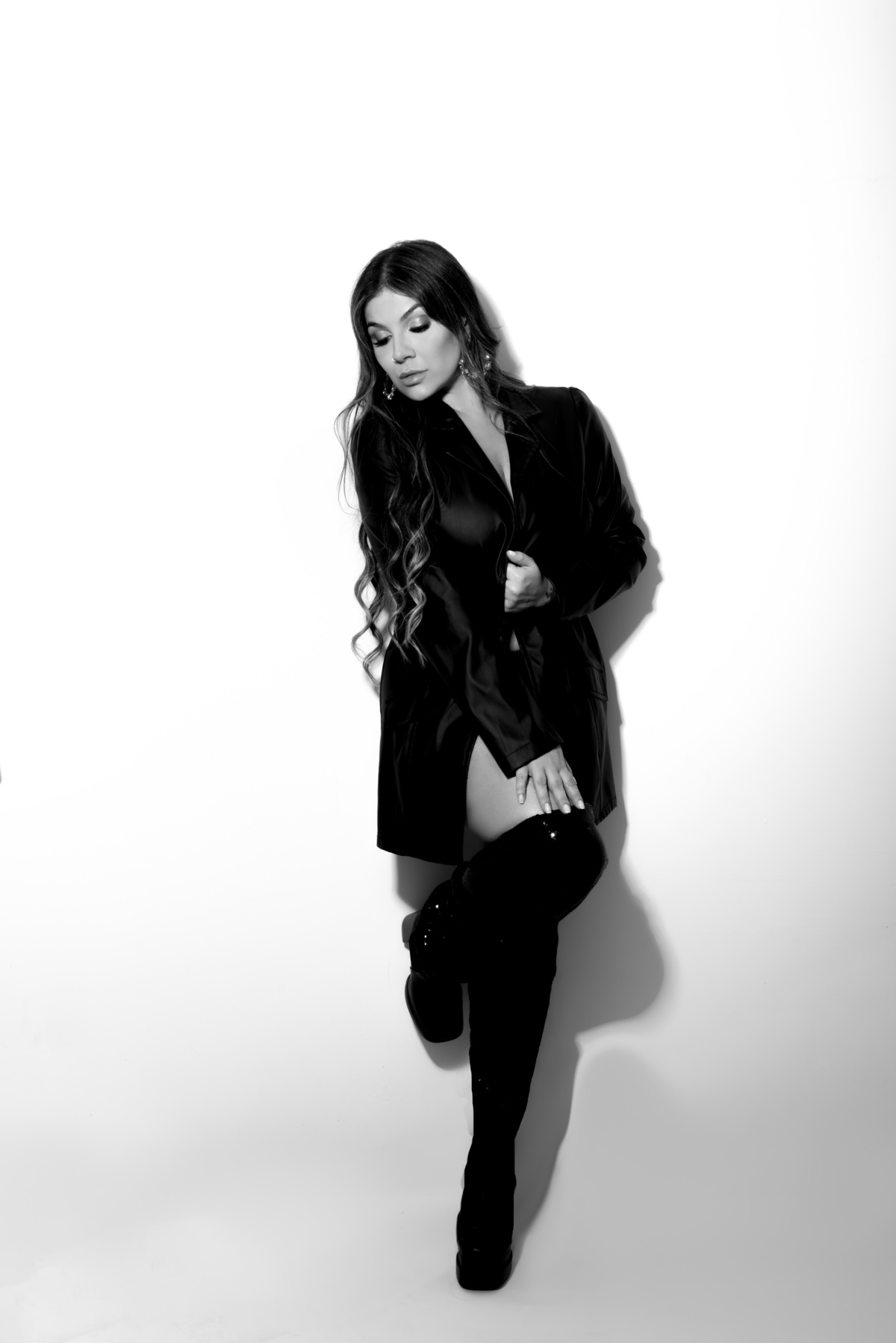 ensaio-feminino-aniversario-mulher-estudio-thais-castro-brooklin-itaim-moema-campo-belo-berrini-ibirapuera-morumbi