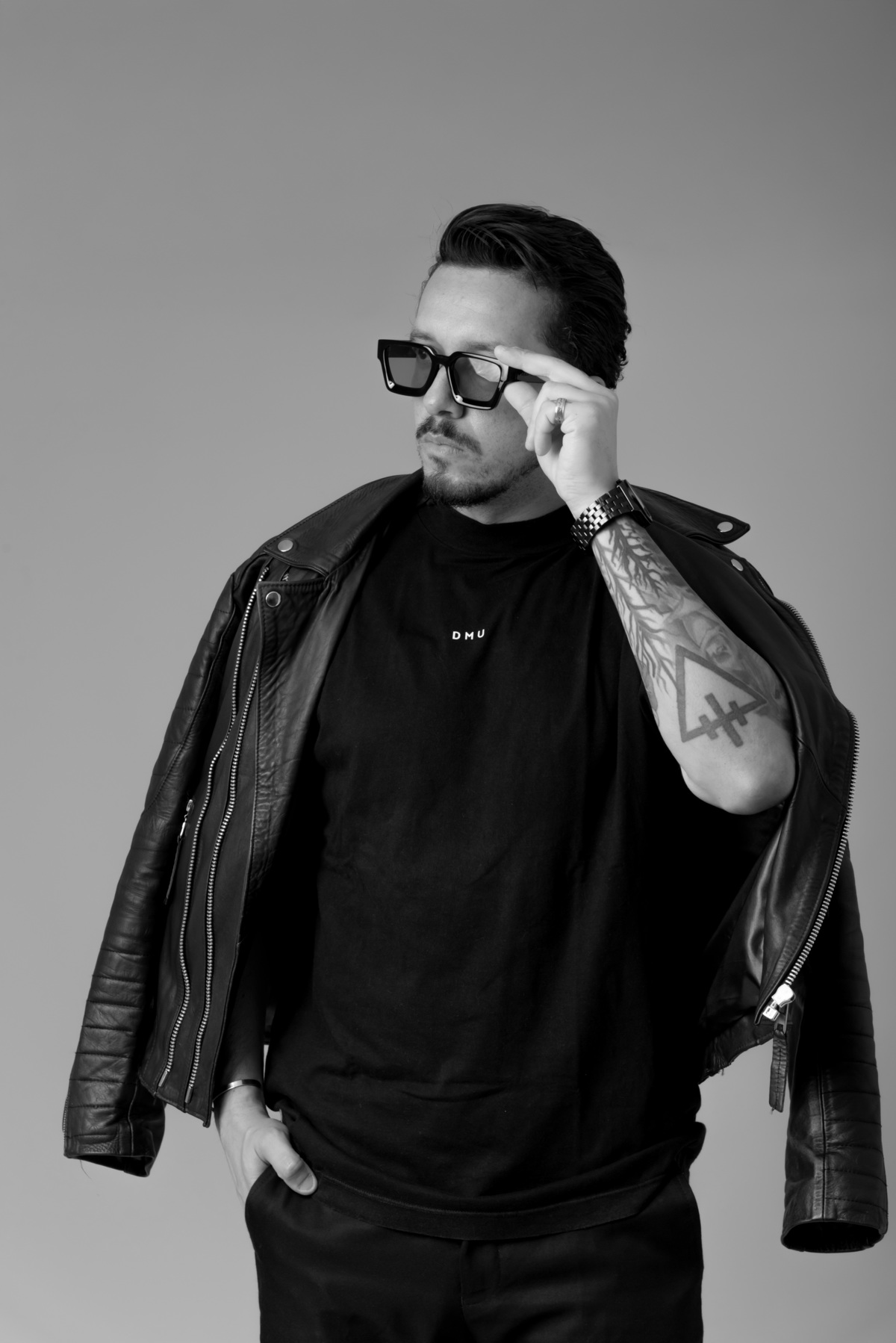 ensaio-masculino-corporativo-profissional-musico-social-media-estudio-thais-castro-berrini-moema-itaim-paulista-brooklin-cidade-monções-ibirapuera-morumbi-olimpia