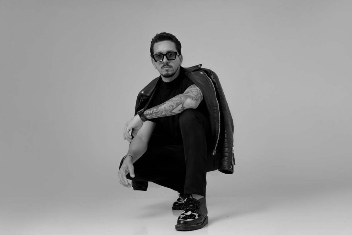 ensaio-masculino-corporativo-profissional-musico-social-media-estudio-thais-castro-berrini-moema-itaim-paulista-brooklin-cidade-monções-ibirapuera-morumbi-olimpia