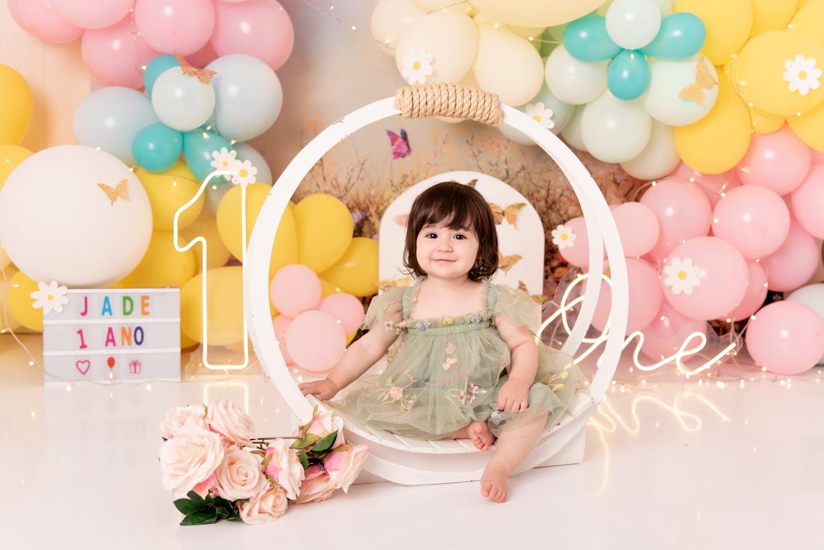 smash-the-cake-bosque-encantado-menina-primeiro-ano-aniversario-estudio-thais-castro-brooklin-campo-belo-itaim-ibirapuera-santo-amaro-morumbi-ipiranga-abc