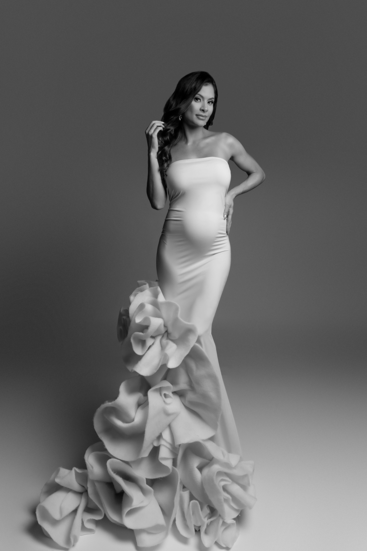 ensaio-gestante-fashion-classico-clean-brooklin-campo-belo-itaim-berrini-morumbi-ibirapuera-ipiranga-bela-vista