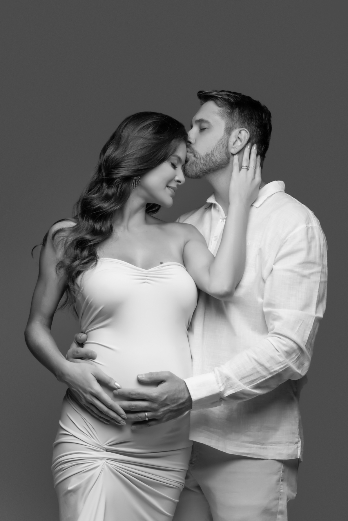 ensaio-gestante-fashion-classico-clean-brooklin-campo-belo-itaim-berrini-morumbi-ibirapuera-ipiranga-bela-vista