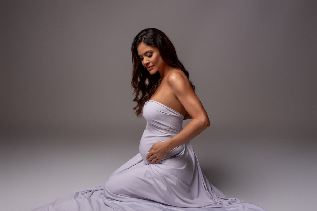 ensaio-gestante-fashion-classico-clean-brooklin-campo-belo-itaim-berrini-morumbi-ibirapuera-ipiranga-bela-vista