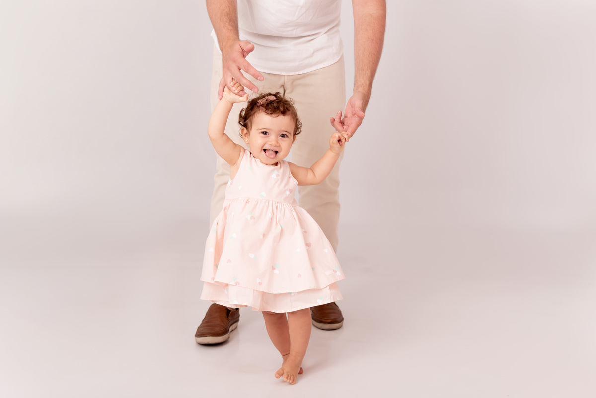 ensaio-familiua-bebe-menina-estudio-brooklin-moema-itaim-campo-belo-ibirapuera-morumbi-ipiranga-bela-vista