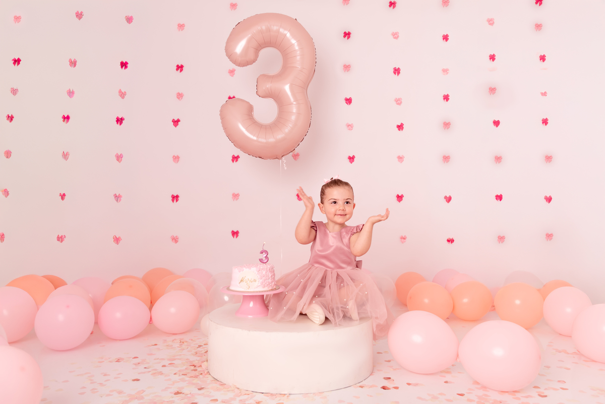 ensaio-aniversario-infantil-neutro-bebe-menina-estudio-brooklin-moema-itaim-campo-belo-ibirapuera-morumbi-ipiranga-bela-vista