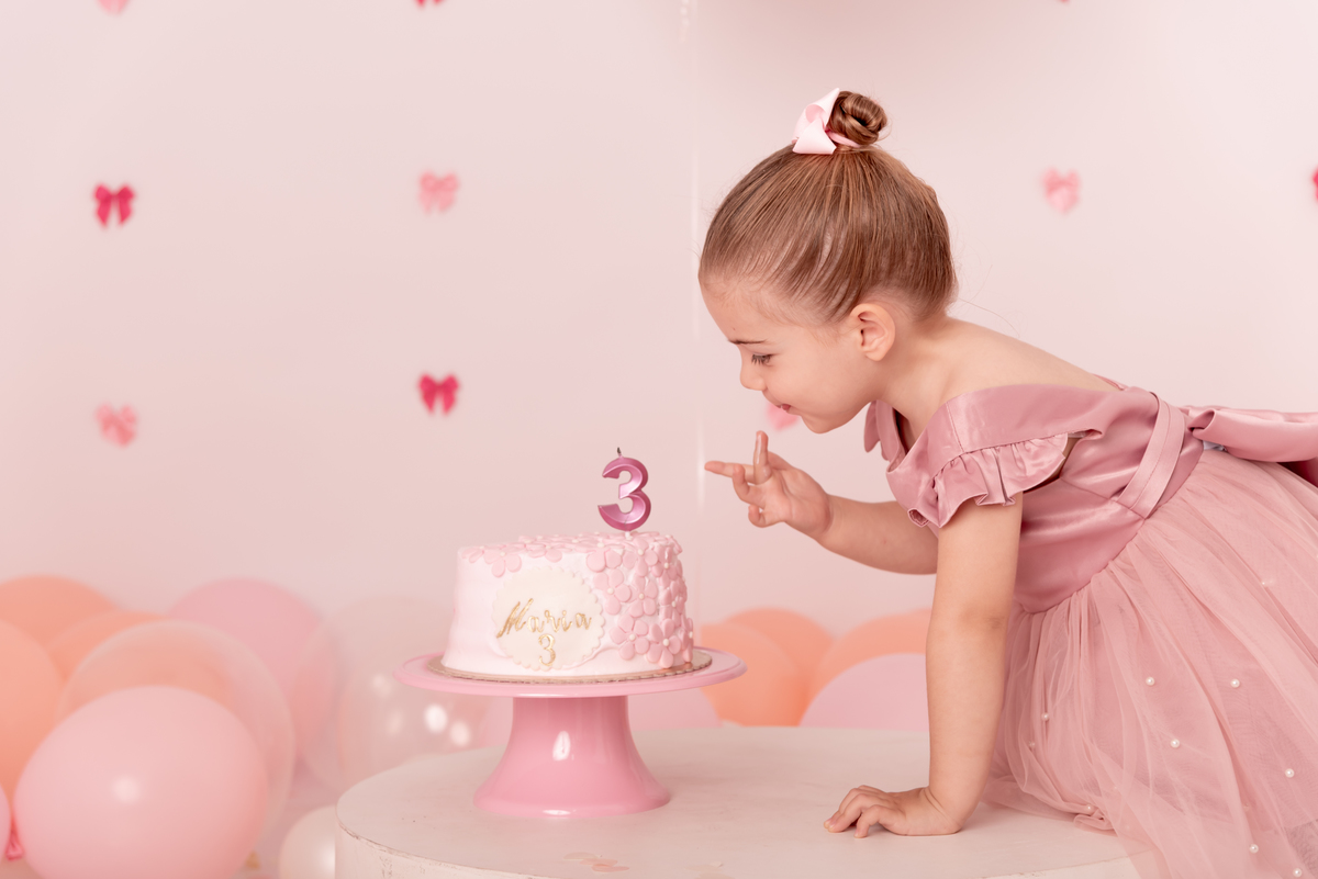 ensaio-aniversario-infantil-neutro-bebe-menina-estudio-brooklin-moema-itaim-campo-belo-ibirapuera-morumbi-ipiranga-bela-vista