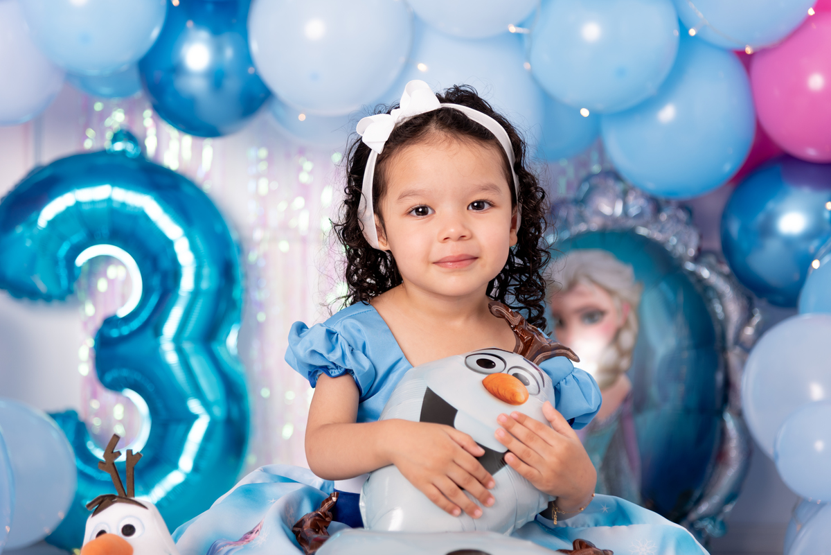 ensaio-aniversario-infantil-frozen-bebe-menina-estudio-brooklin-moema-itaim-campo-belo-ibirapuera-morumbi-ipiranga-bela-vista