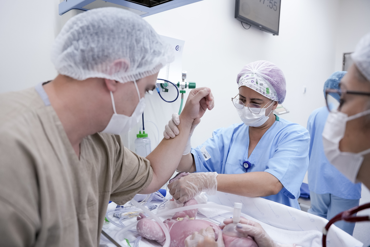 ensaio-aniversario-infantil-frozen-fotografia-filmagem-parto-normal-cesaria-promatre-santa-joana-star-maternidade-jardins-são-luiz-brooklin-moema-itaim-campo-belo-ibirapuera-morumbi-ipiranga-bela-vista