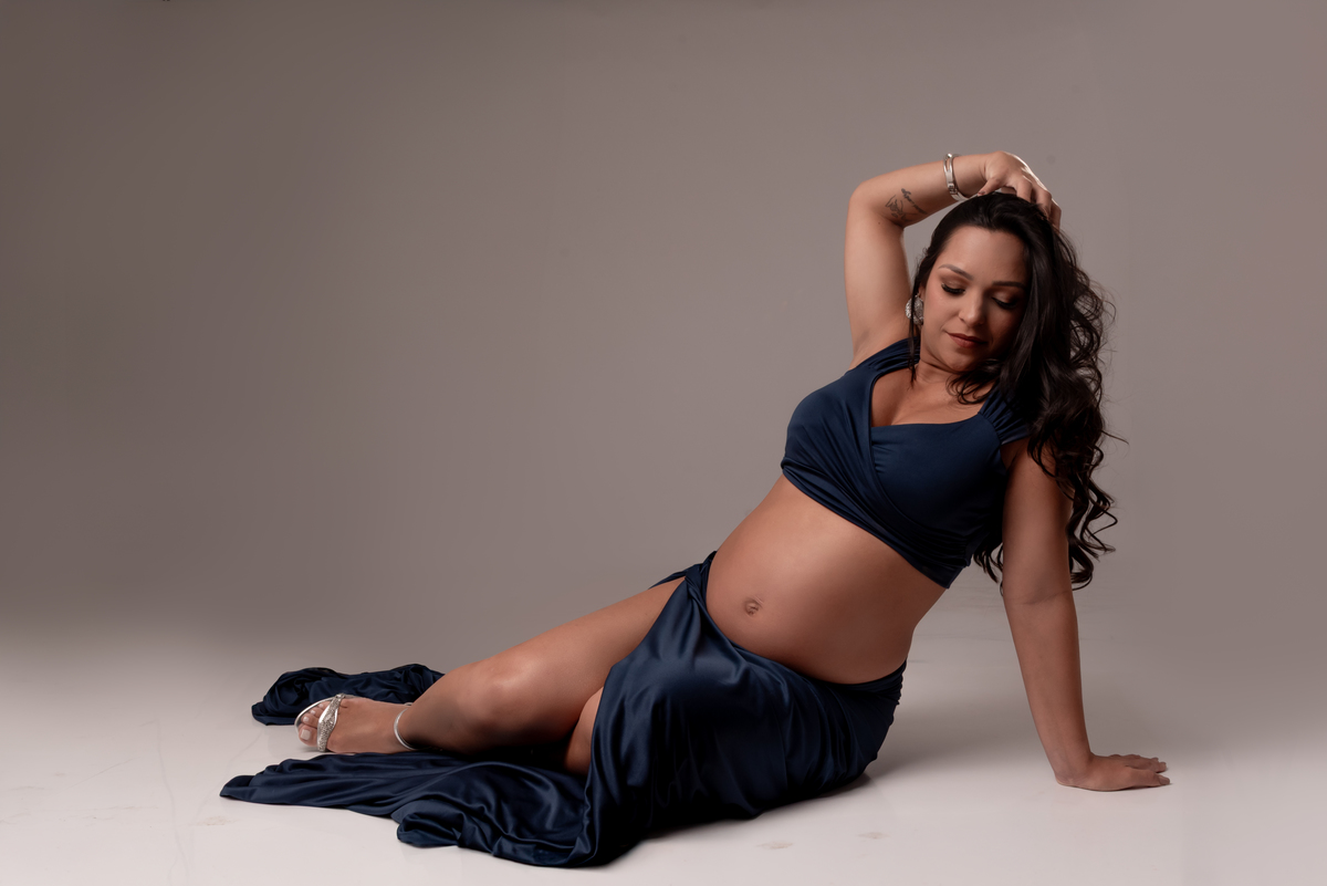 ensaio-gestante-estudio-fashion-clean-brooklin-itaim-bibi-morumbi-ibirapuera-campo-belo-newborn-santo-amaro-osasco