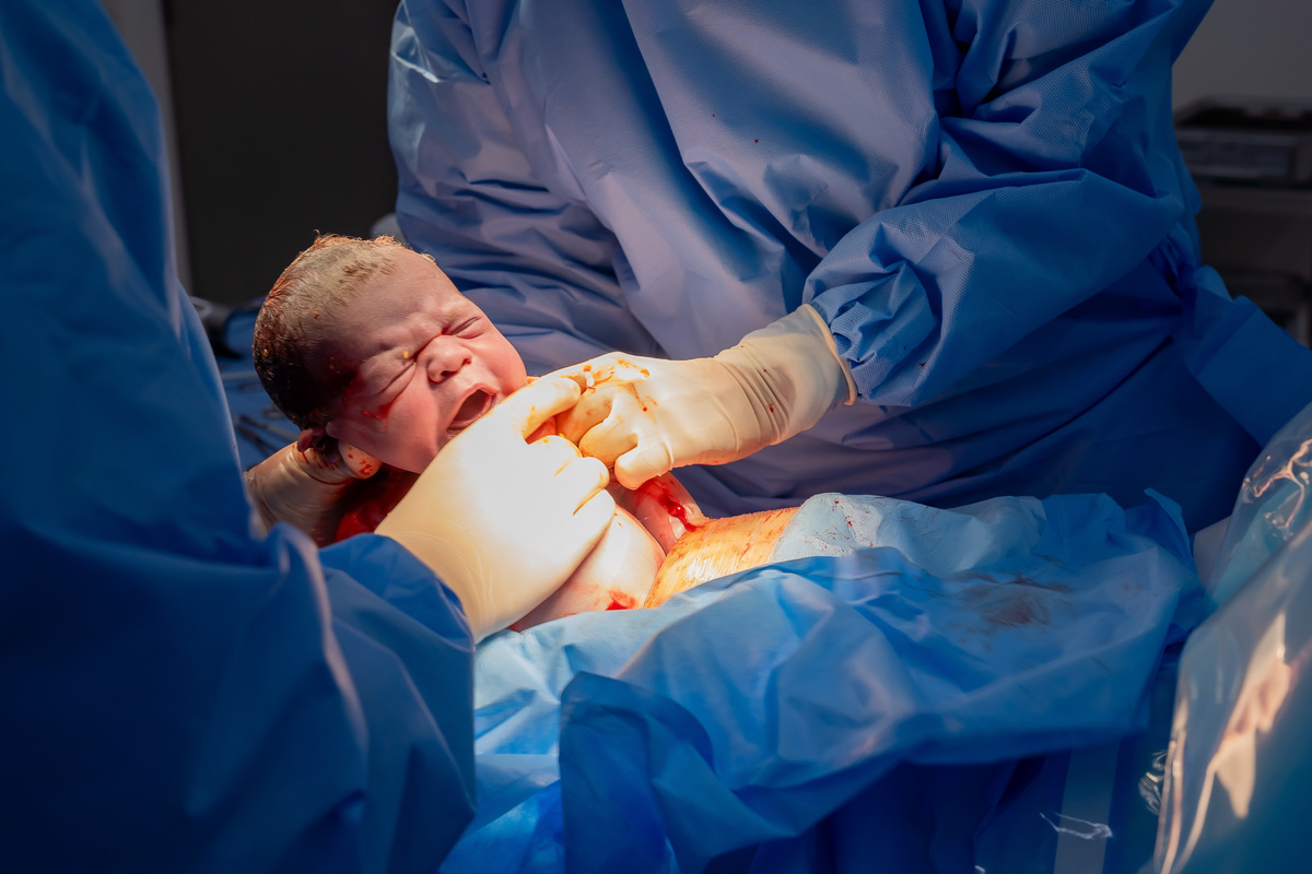 ensaio-gestante-estudio-fashion-clean-brooklin-itaim-bibi-morumbi-ibirapuera-campo-belo-newborn-santo-amaro-osasco-parto-cesaria-normal-promatre