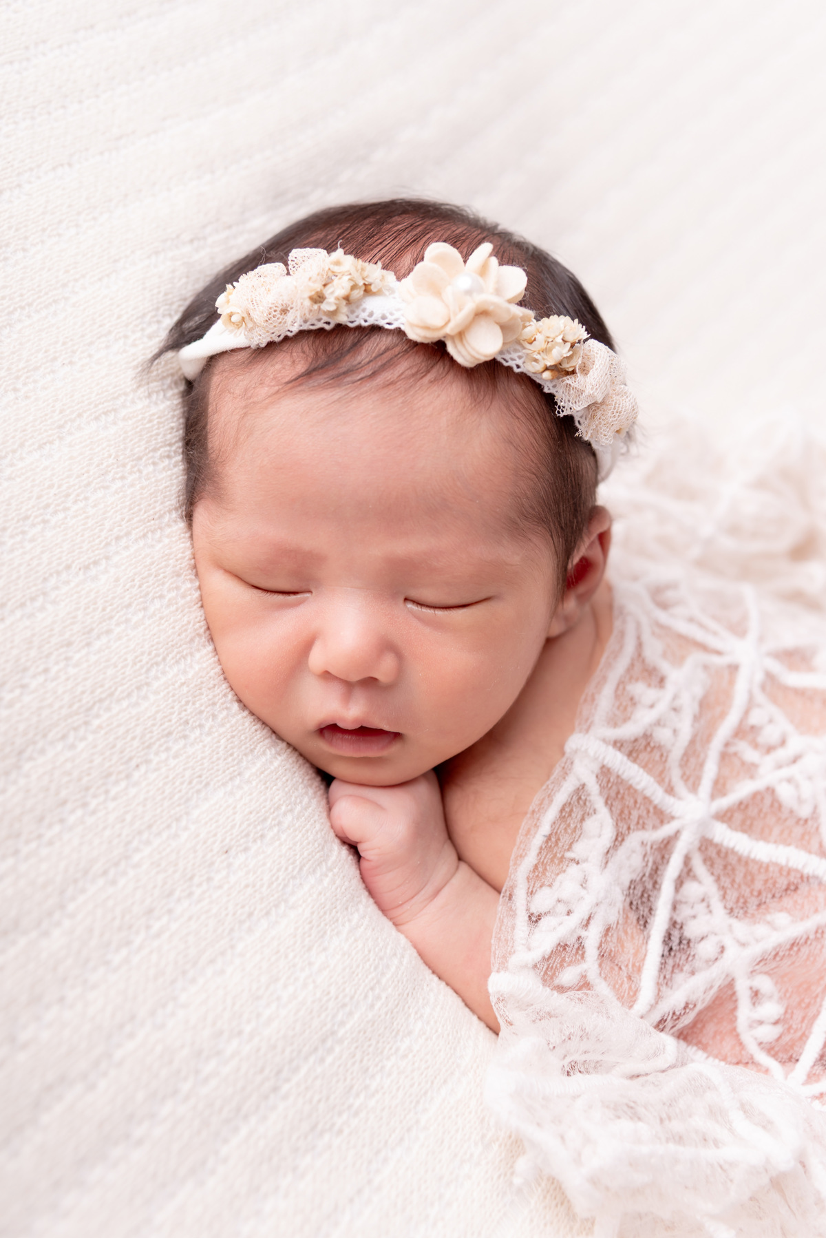 ensaio-newborn-estudio-neutro-clean-brooklin-itaim-bibi-morumbi-ibirapuera-campo-belo-newborn-santo-amaro-osasco-parto-cesaria-normal-promatre