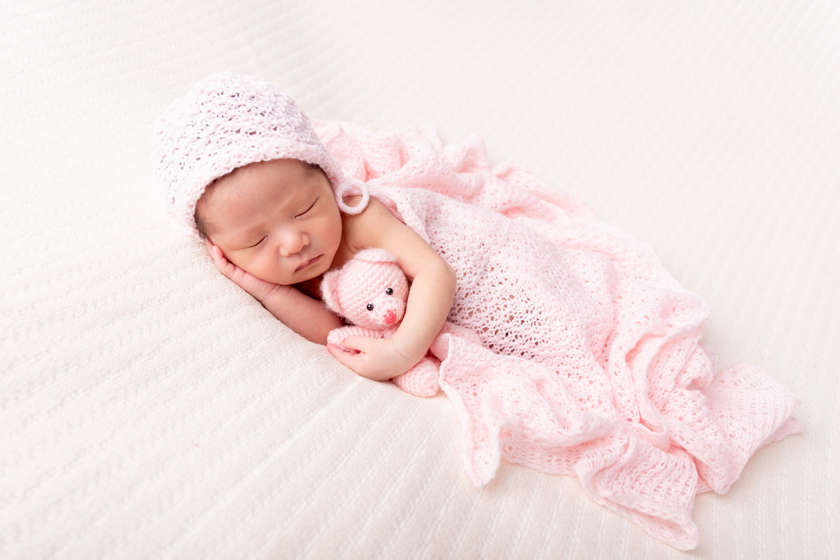 ensaio-newborn-estudio-neutro-clean-brooklin-itaim-bibi-morumbi-ibirapuera-campo-belo-newborn-santo-amaro-osasco-parto-cesaria-normal-promatre