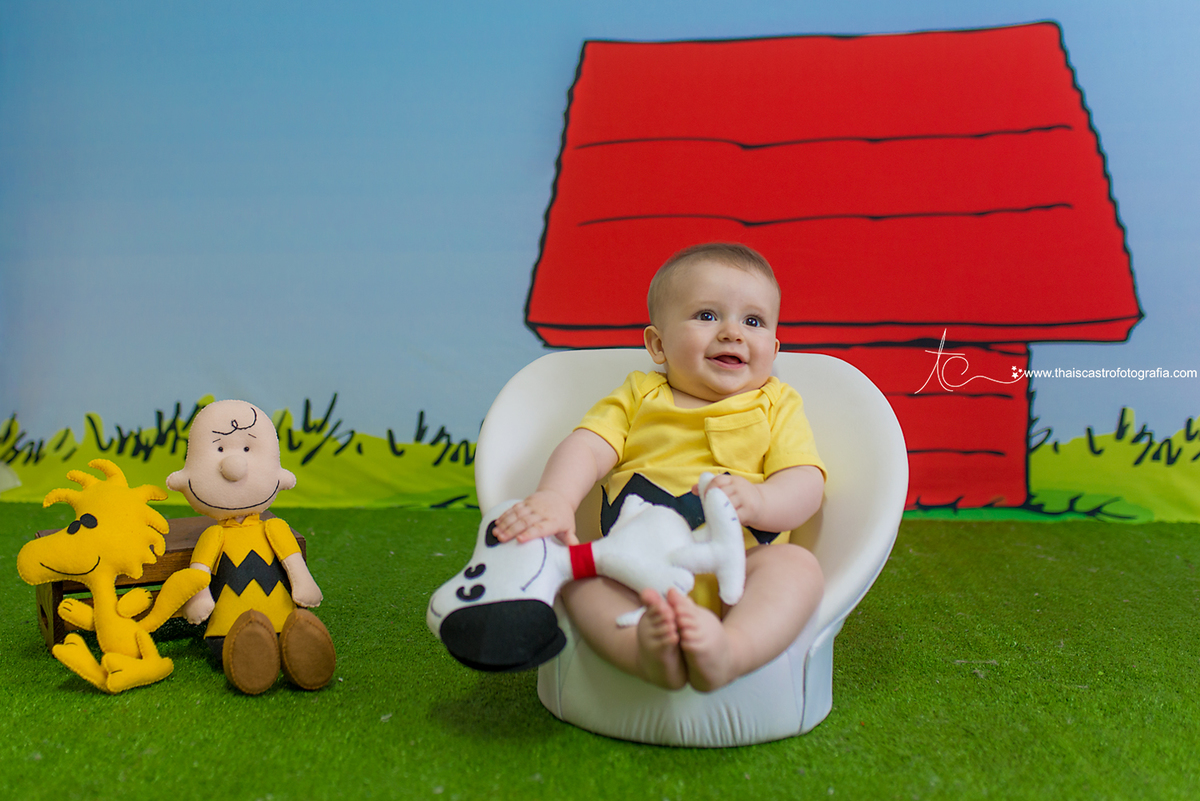 Acompanhamento de bebê. Ensaio Snoopy