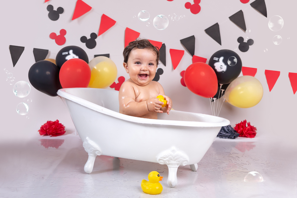 Smash the cake Mickey Santo André