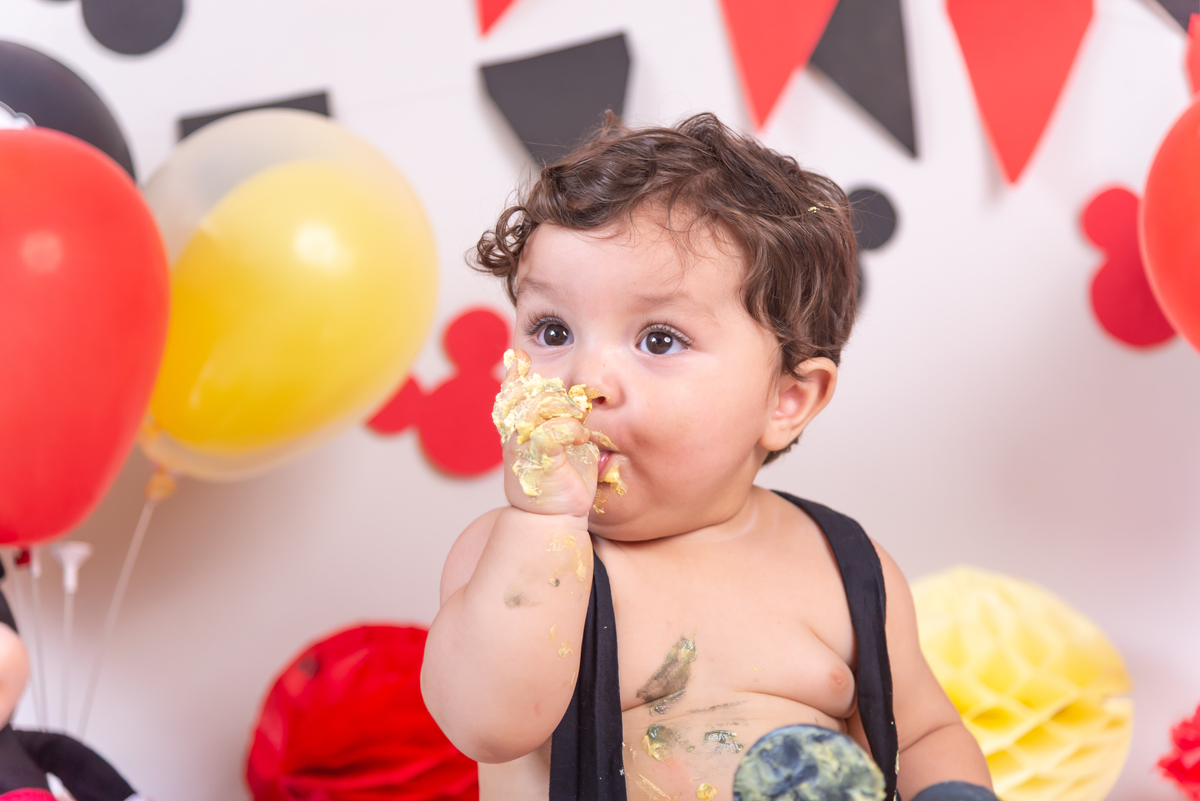 Smash the cake Mickey Santo André