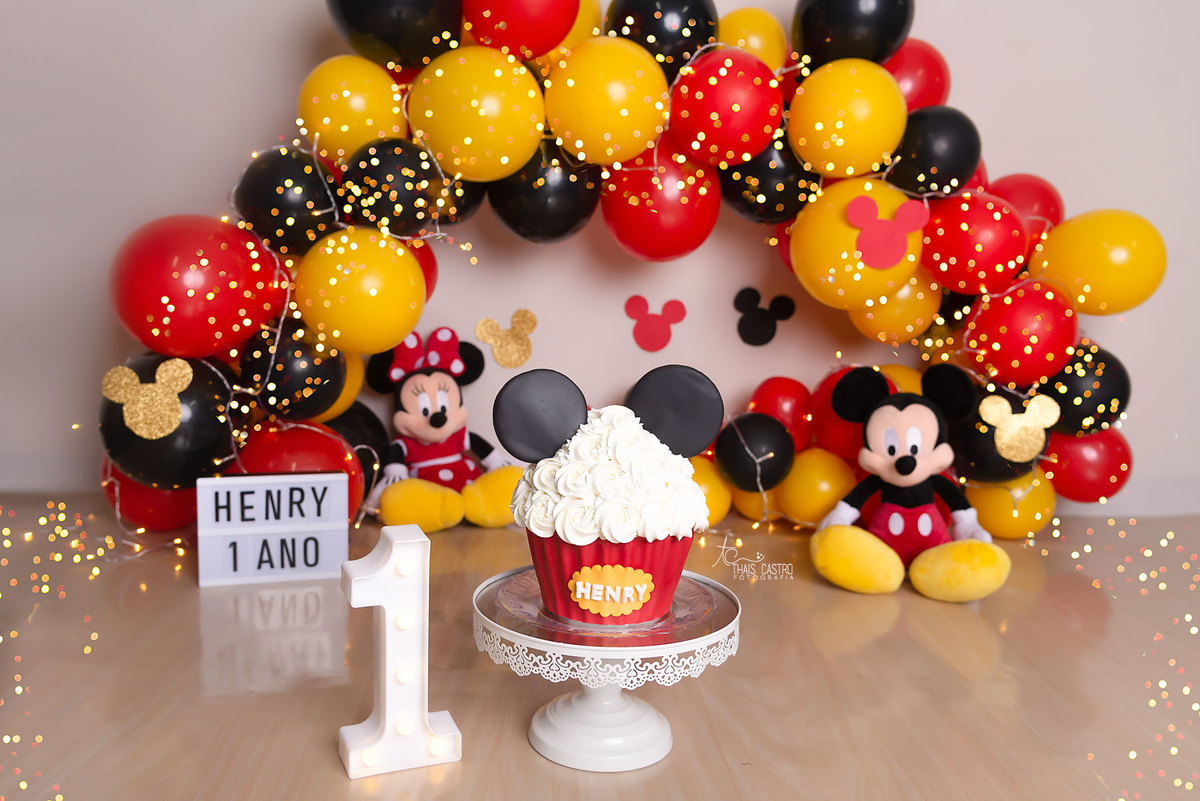 Smash the cake Mickey Santo André - Thais Castro Fotografia