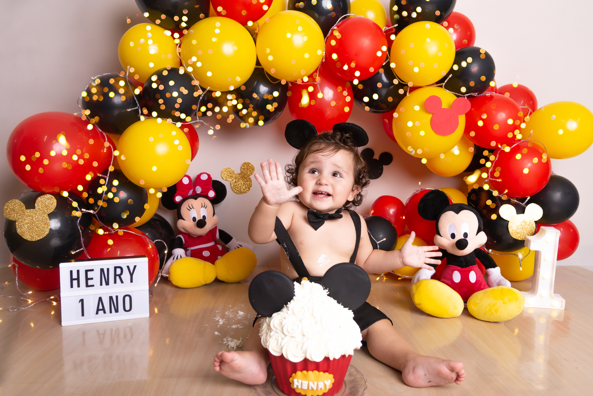 Smash the cake Mickey Santo André - Thais Castro Fotografia