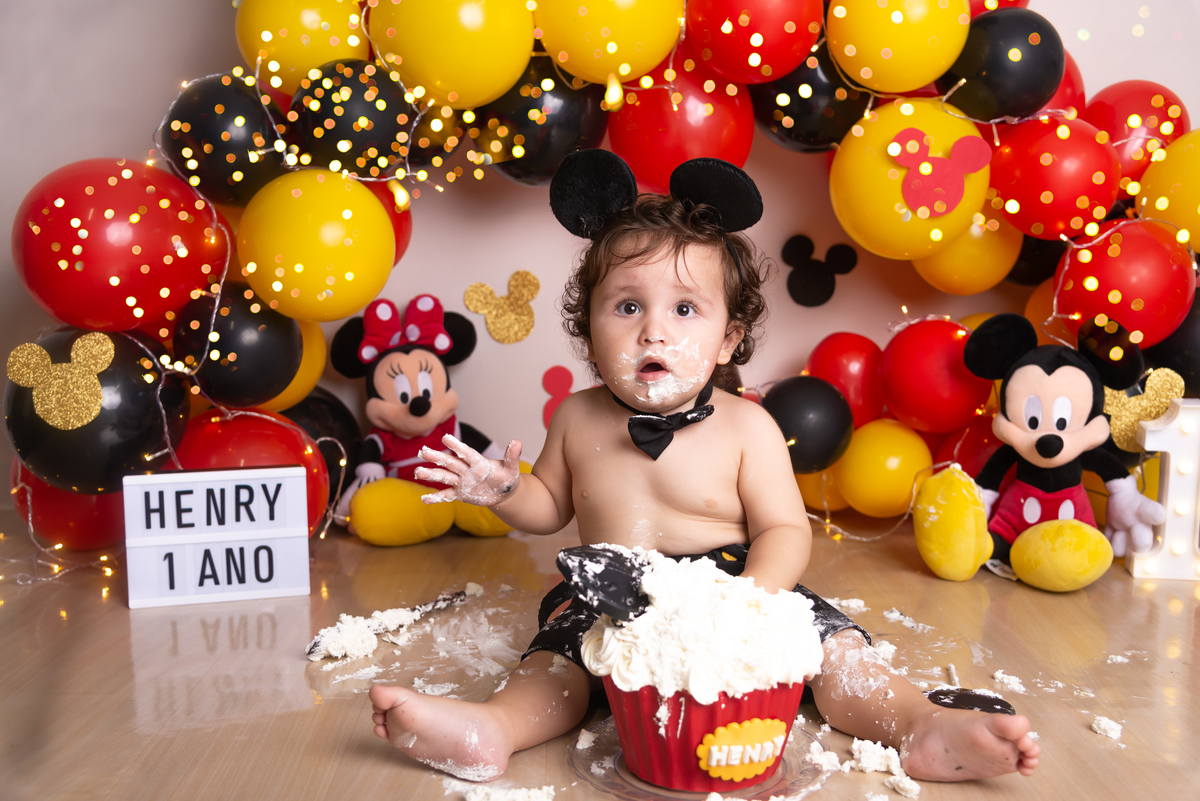 Smash the cake Mickey Santo André - Thais Castro Fotografia