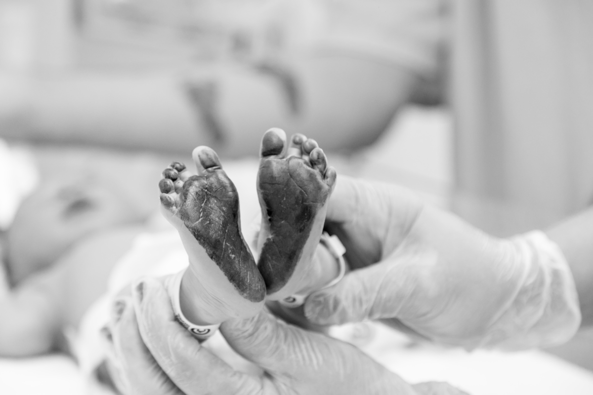 Cobertura fotográfica de parto - Thais Castro Fotografia