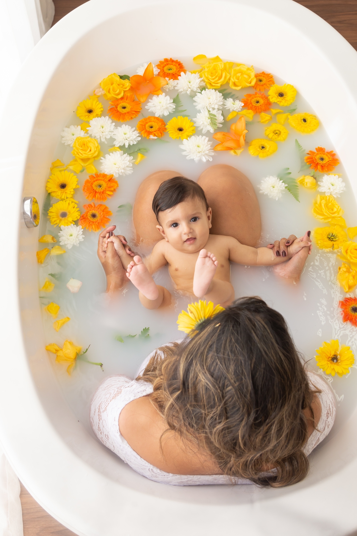 Ensaio mãe e filho milk bath Santo André - Thais Castro Fotografia