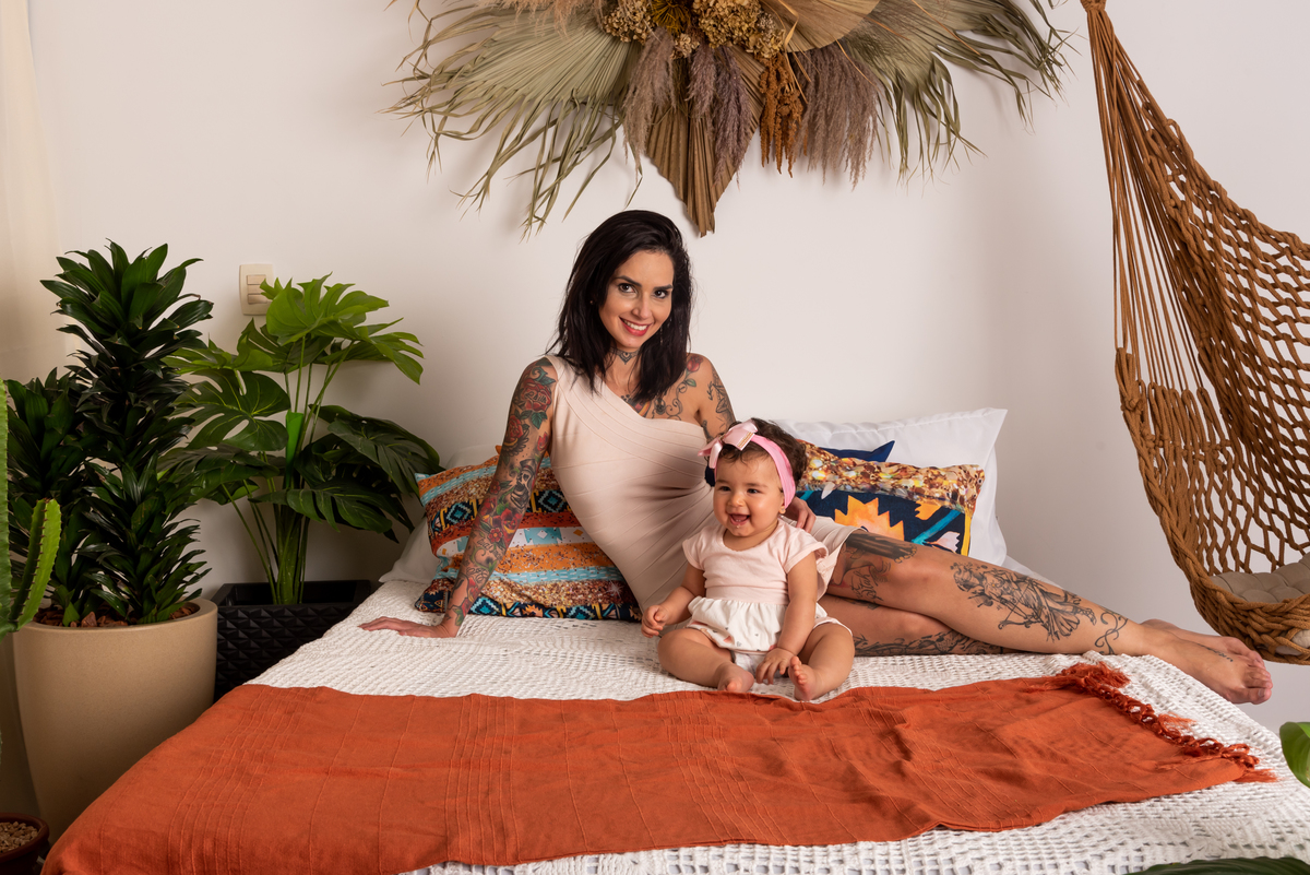 Ensaio Mãe e filha - nu artístico - Santo André - Thais Castro Fotografia