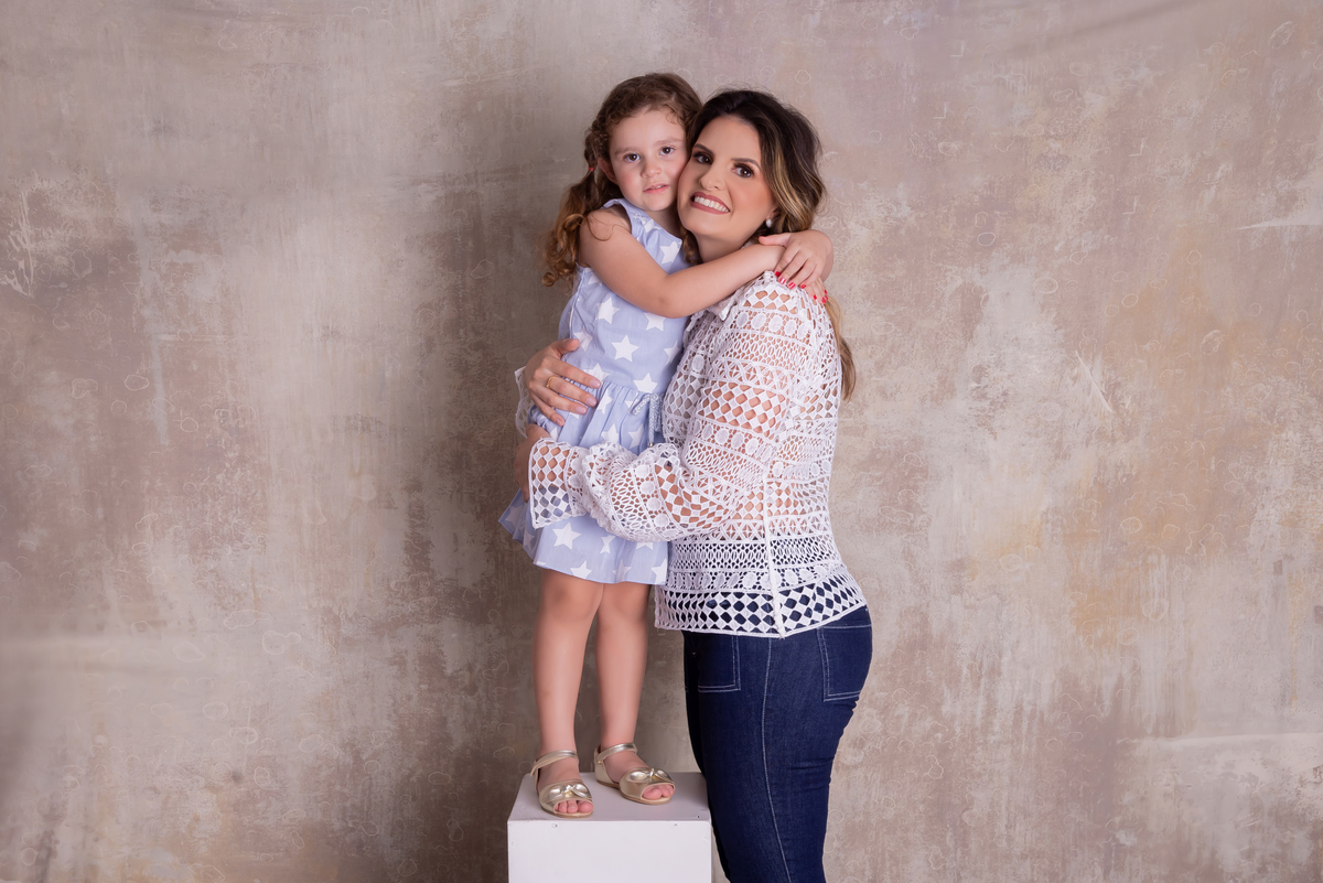 Ensaio Mãe e filha milk bath Santo André Amamentação - Thais Castro Fotografia