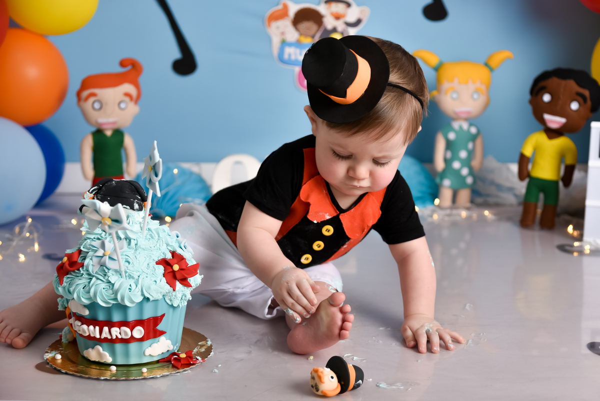 Smash the cake Mundo Bita - Estúdio Thais Castro