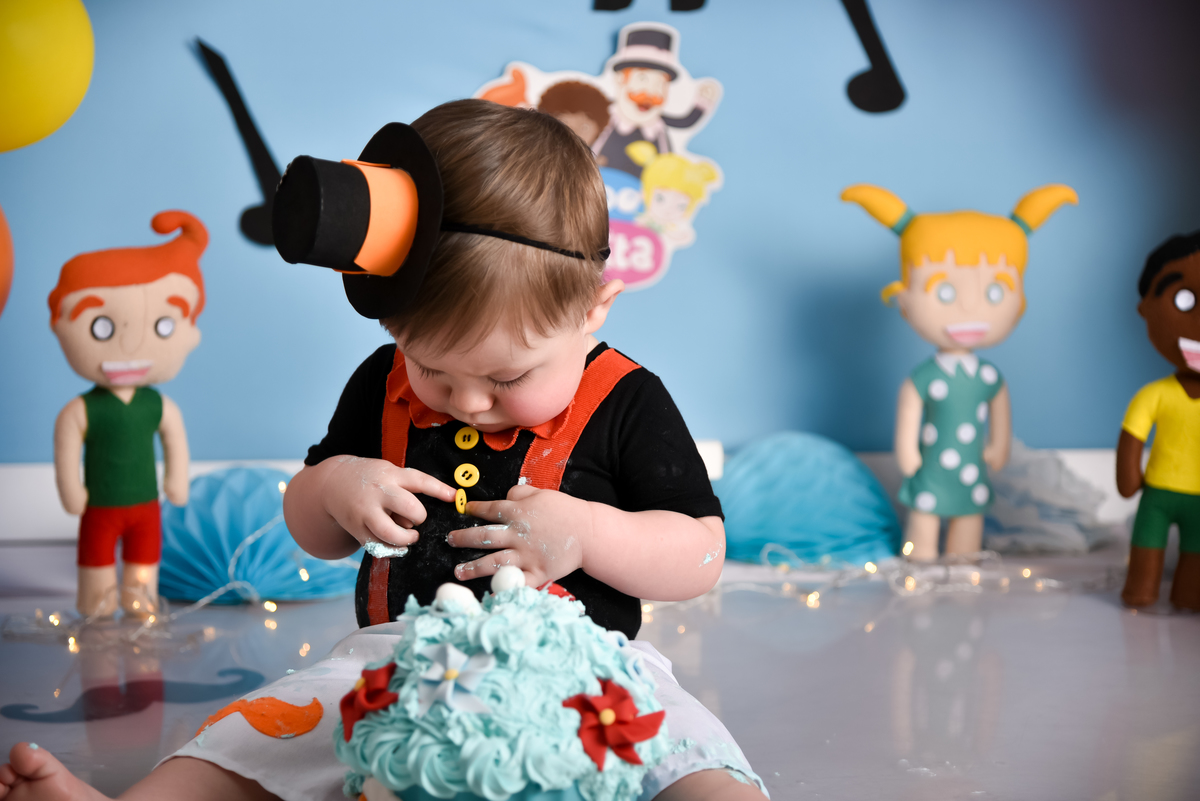 Smash the cake Mundo Bita - Estúdio Thais Castro