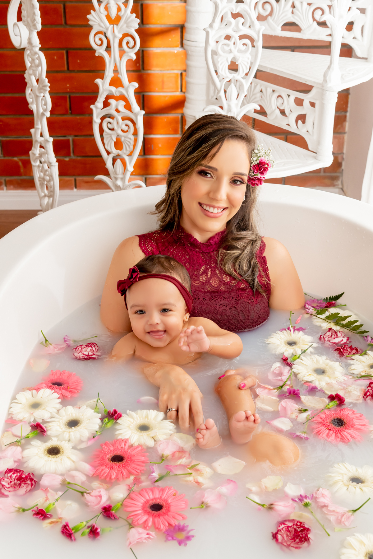 Ensaio mamãe e bebê milk bath Estúdio Thais Castro - Santo André