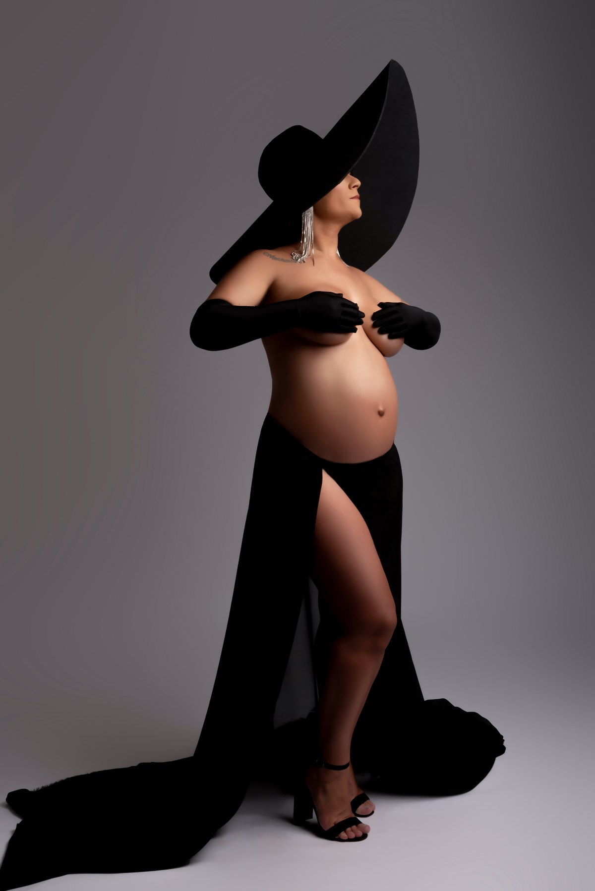 Estudio Thais Castro ensaio gestante luxo - milk bath